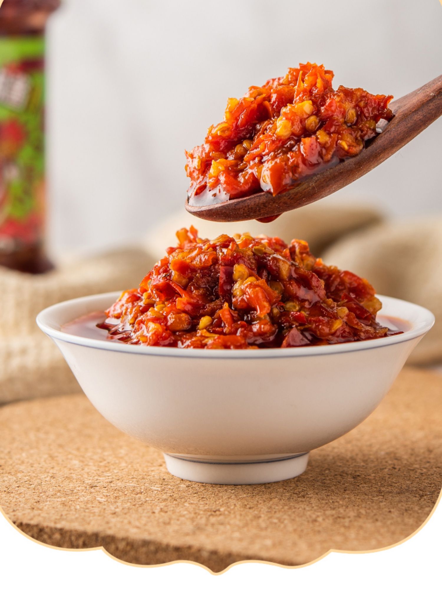 军杰蒜蓉辣椒酱(图16)