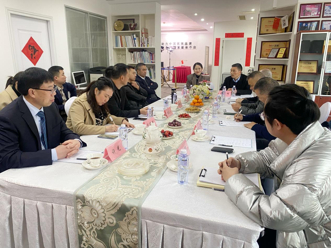 北塔区：举办企业家沙龙活动 助力民营企业健康发展(图3)