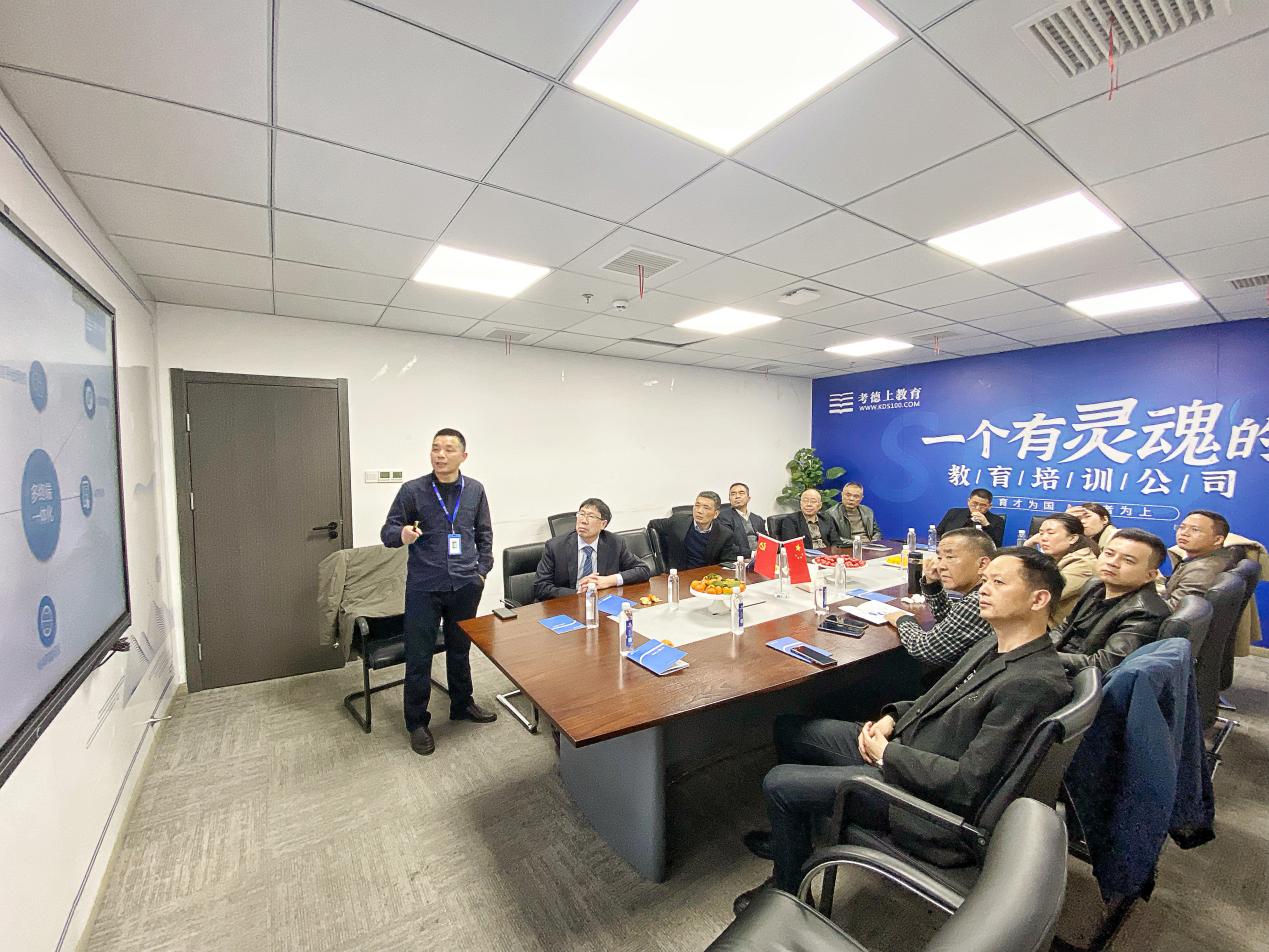 北塔区：举办企业家沙龙活动 助力民营企业健康发展(图7)