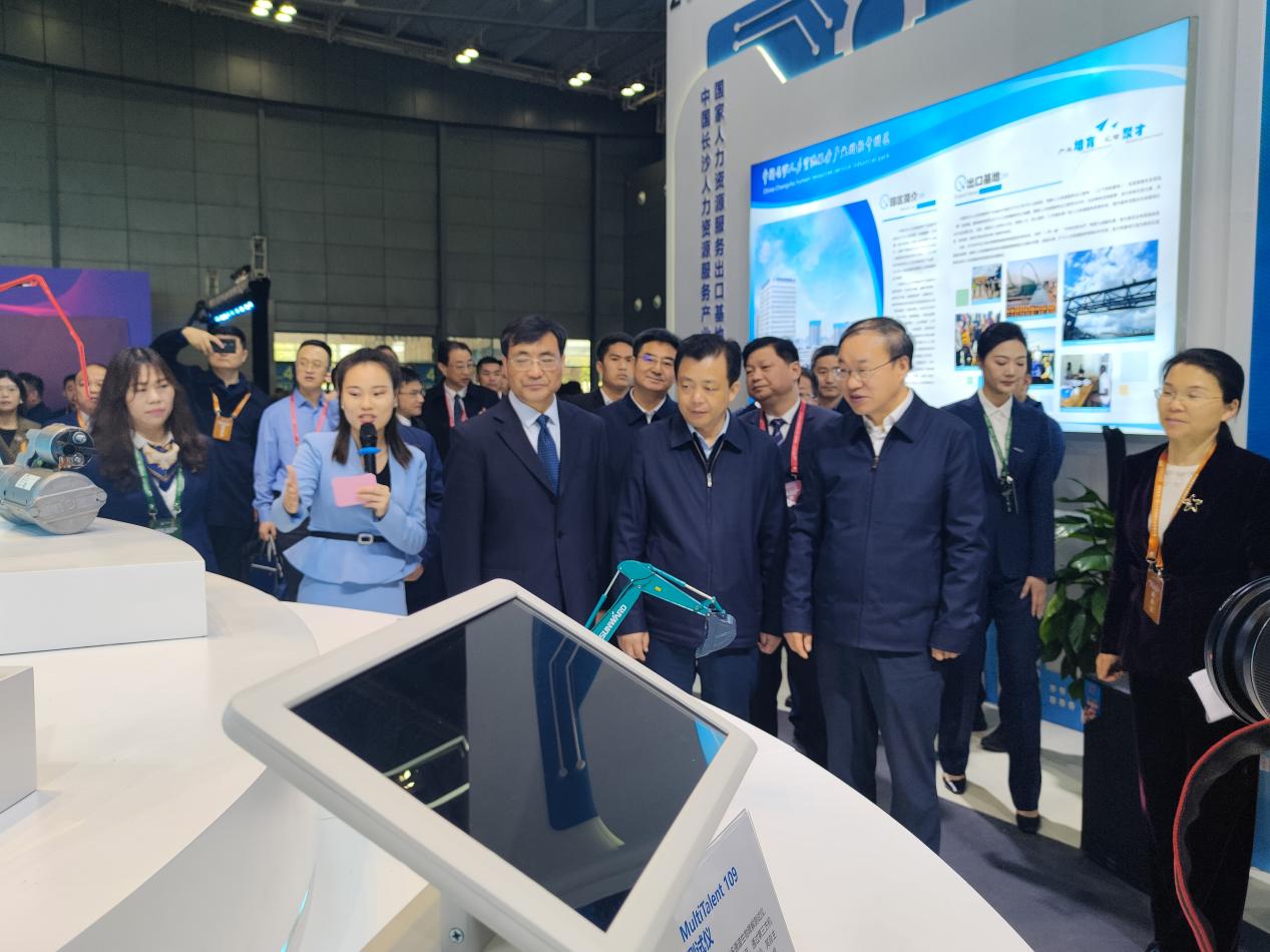 北塔区企业家商会:畅谈人力资源赋能企业高质量发展(图2)