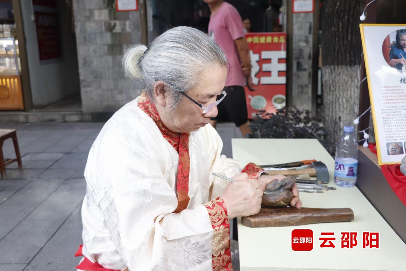 邵阳六旬非遗传承人喜获“迟来的爱”(图4)