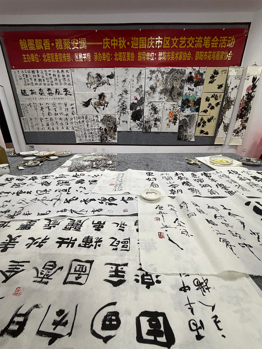 翰墨飘香,雅聚安澜——北塔区举办“庆中秋·迎国庆”文艺交流笔会活动(图3)